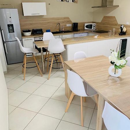 Le Gite De La Mongatelais Villa Roz-Landrieux Luaran gambar
