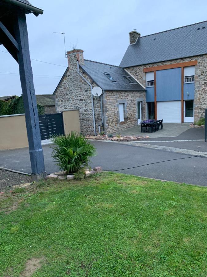 Le Gite De La Mongatelais Villa Roz-Landrieux Luaran gambar